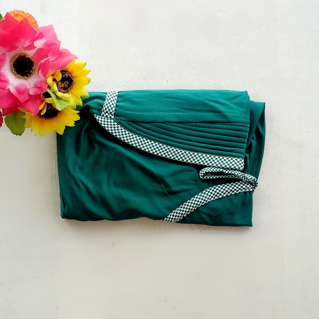 Hijab Instan Jersey Serut Kotak List Inayah Bergo Irene Polos-SRT LIST TOSCA