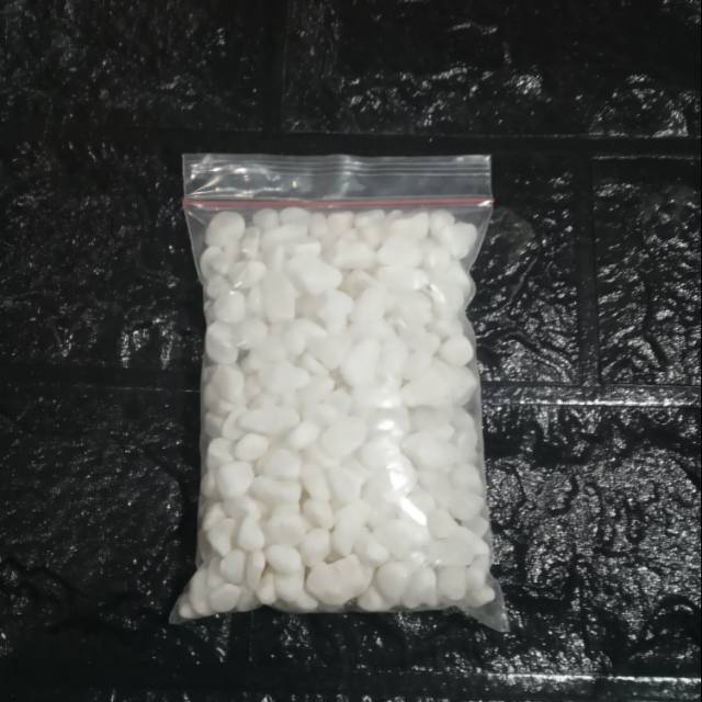 Batu Putih Kecil