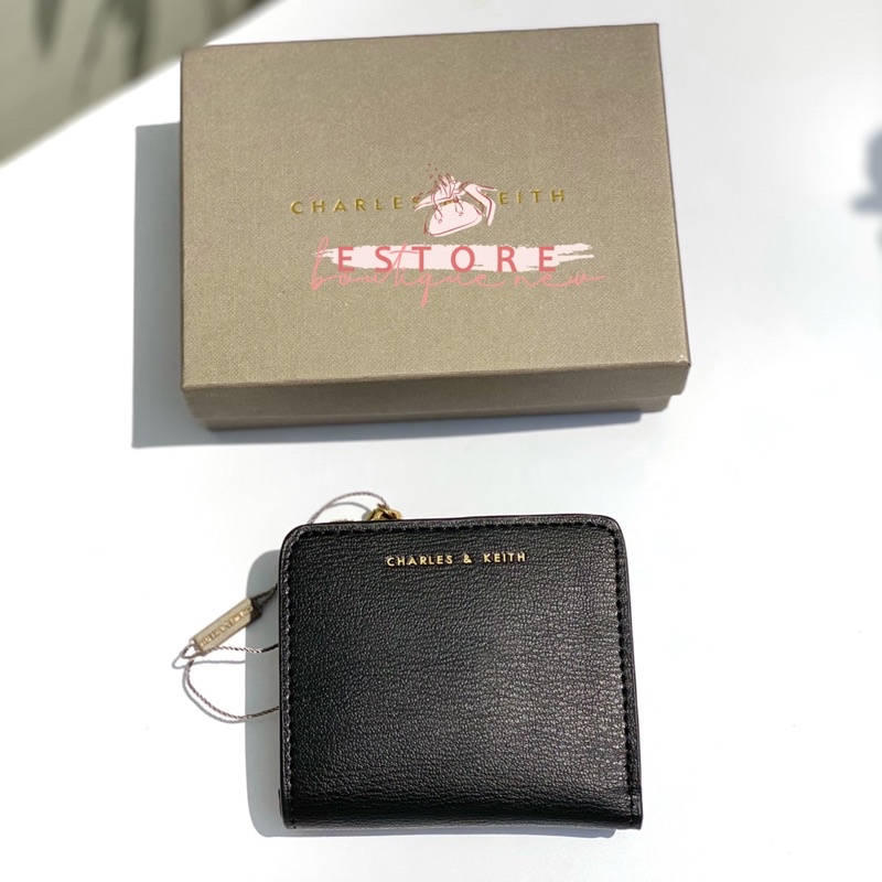 Dompet Wanita Zip Around Basic
