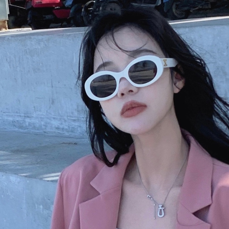 Kacamata Hitam Pelindung Matahari Dengan Bingkai Putih Gaya Harajuku