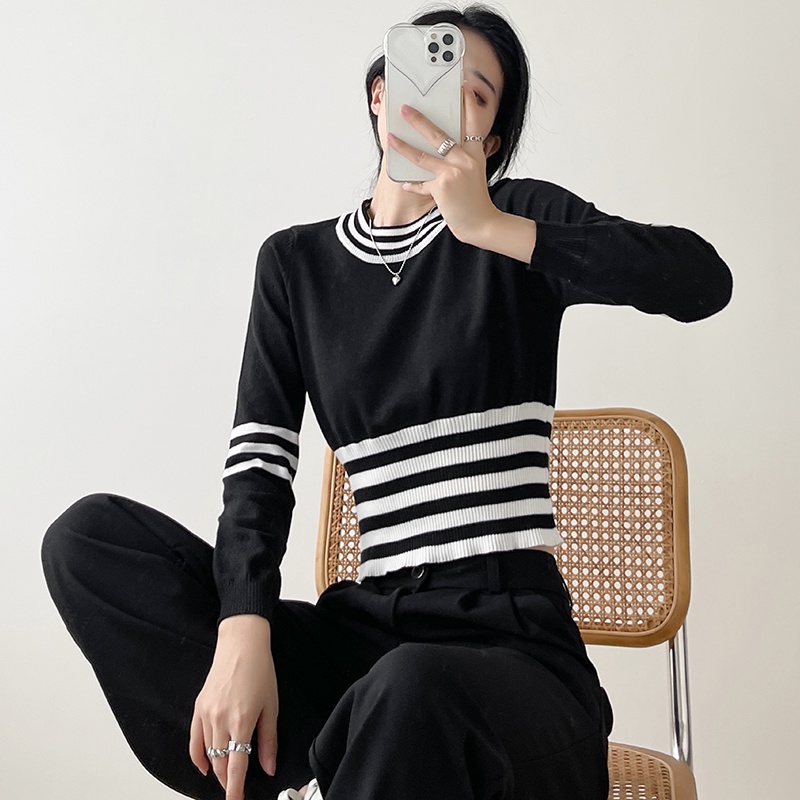 【Elegant】Minimalist Round Neck Pullovers Vintage Stripe Short Knitted Sweaters 7371