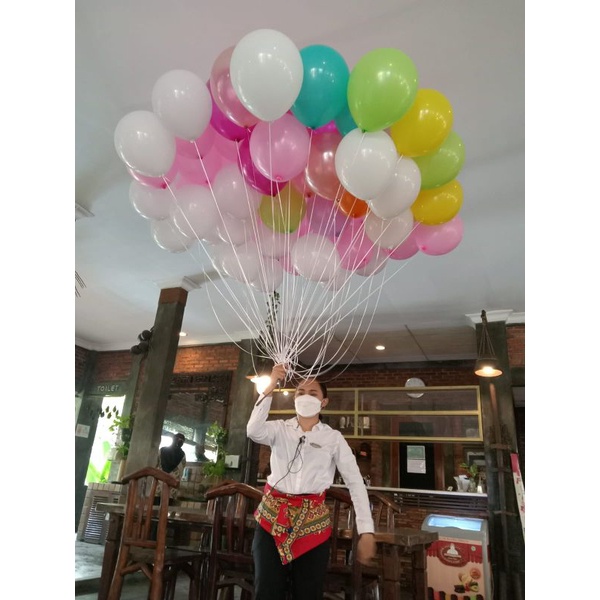 balon gas helium pastel