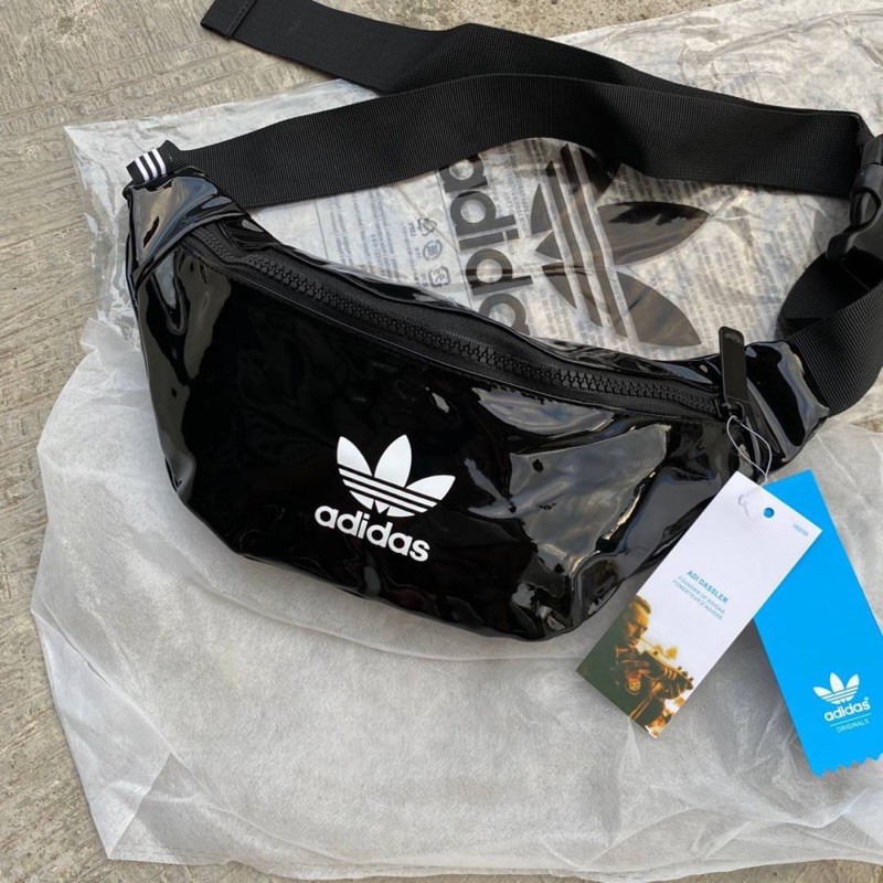 ADIDAS WAISTBAG GLOSSY BLACK