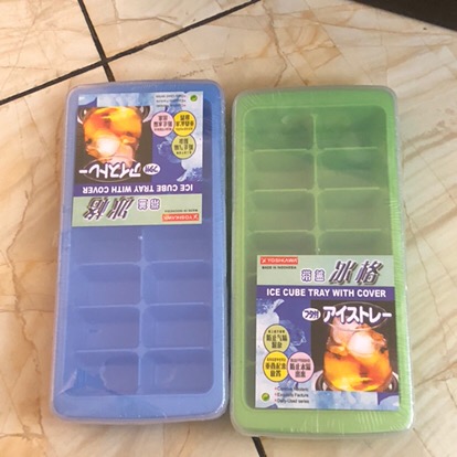 Yoshikawa Cetakan Es Dengan Tutup Set Isi 2 Buah Be3310 Warna Random