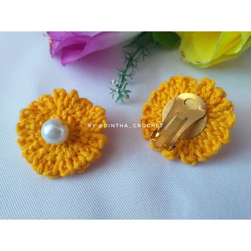 Crochet earrings "Pearl Flowers" - Sun flower