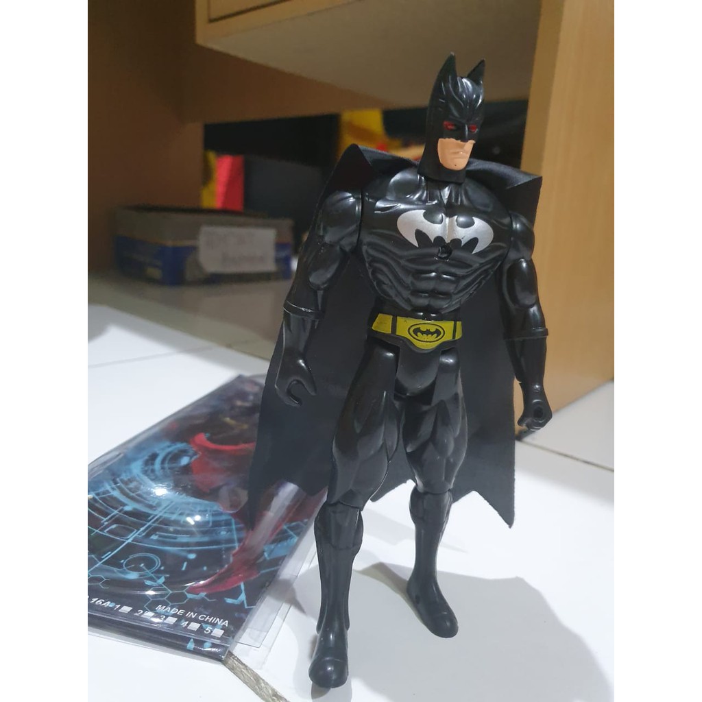 Mainan Anak 16A-2 Set Robot Batman Lampu - Robot Batman - Mainan Anak