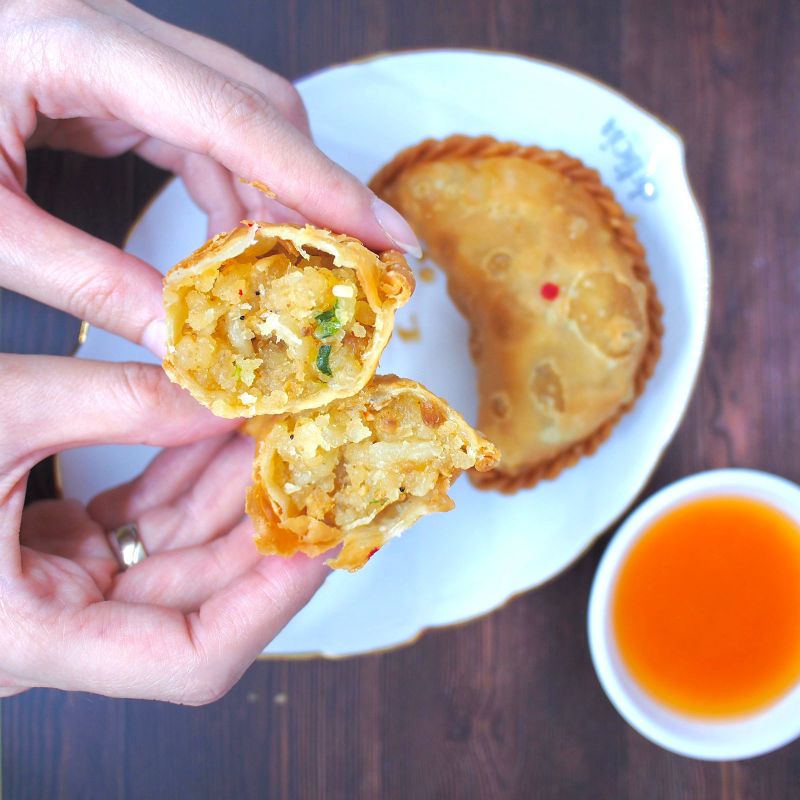 

Pastel Legend Pontianak Handmade (Isi 5pcs)