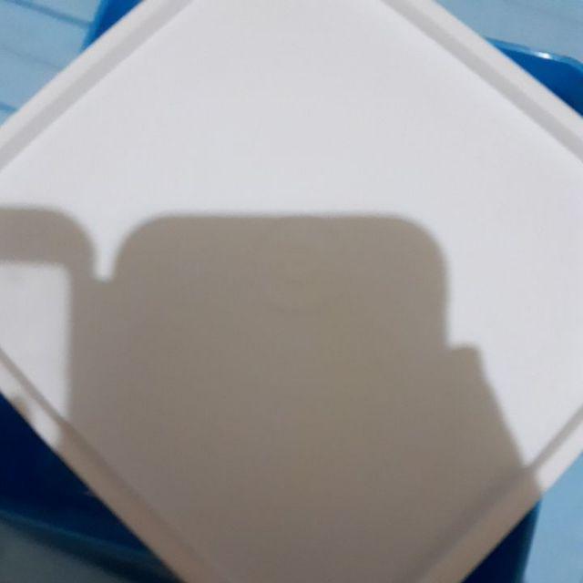 Large Square Away Tuppy Malaysia 660ml