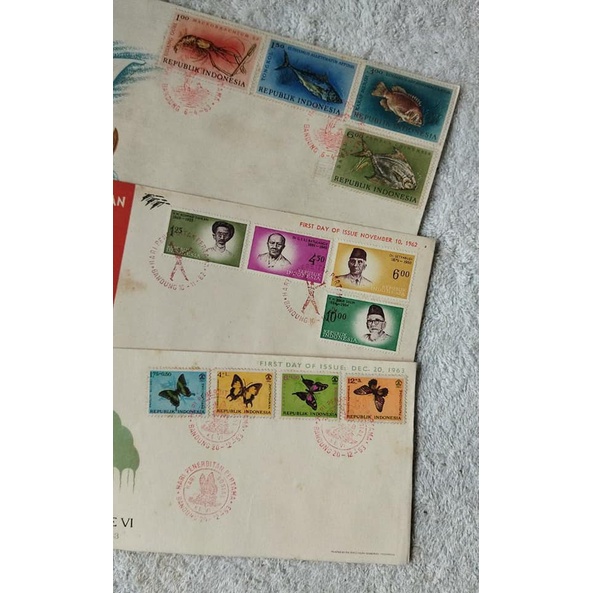 

filateli hari penerbitan pertama 3 buah