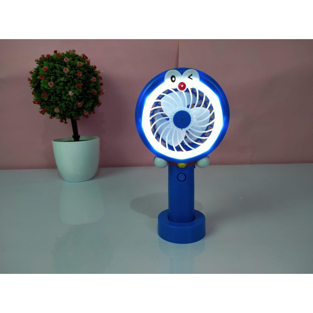 Promo -Kipas Angin Lampu Led Hand Mini Fan Usb Portable Karakter - kipas angin mini karakter