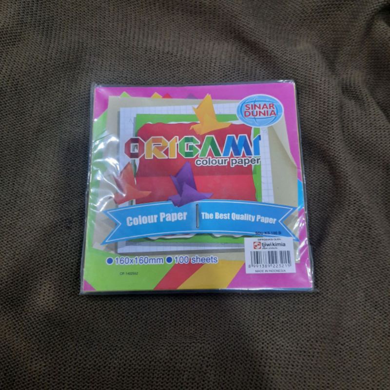 

KERTAS ORIGAMI SIDU 16x16 MURAH