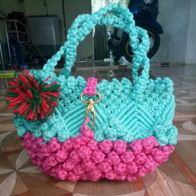 Tas arisan, buat letak hp, dompet