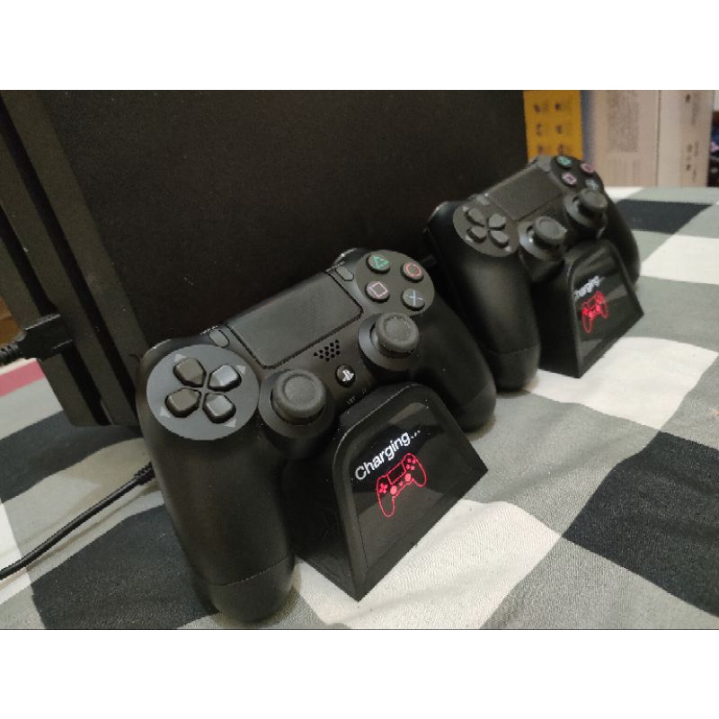 PS 4 pro 1TB CUH 7218