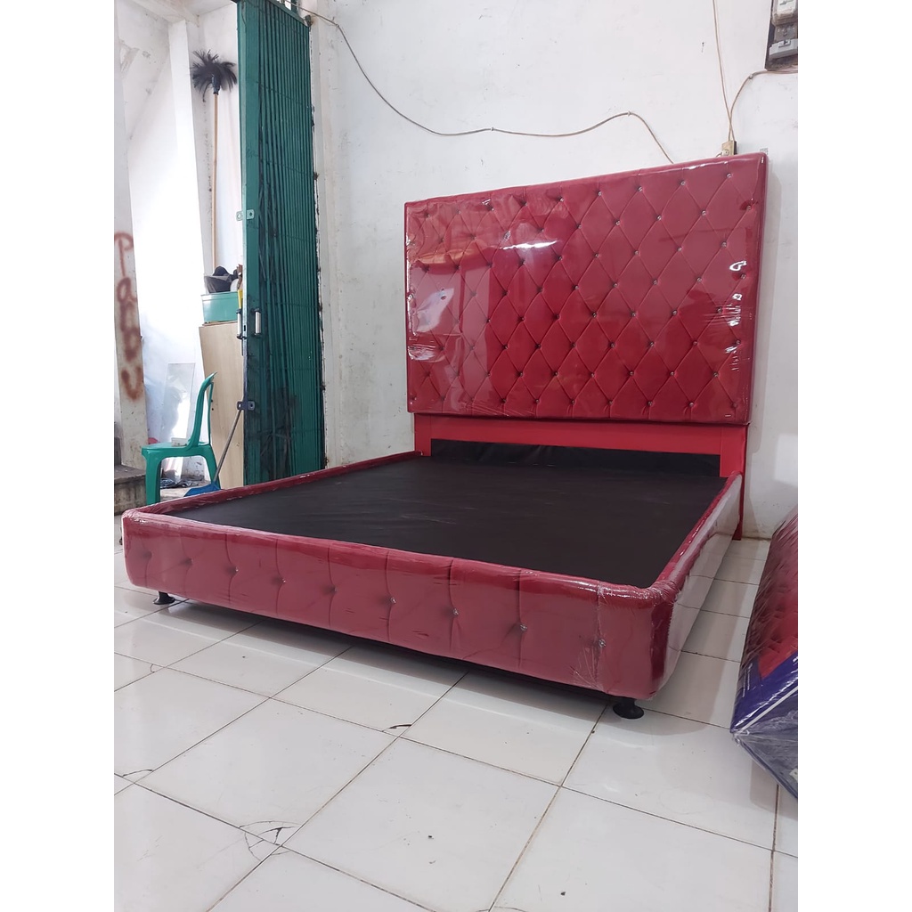 Divan andin bahan bludru