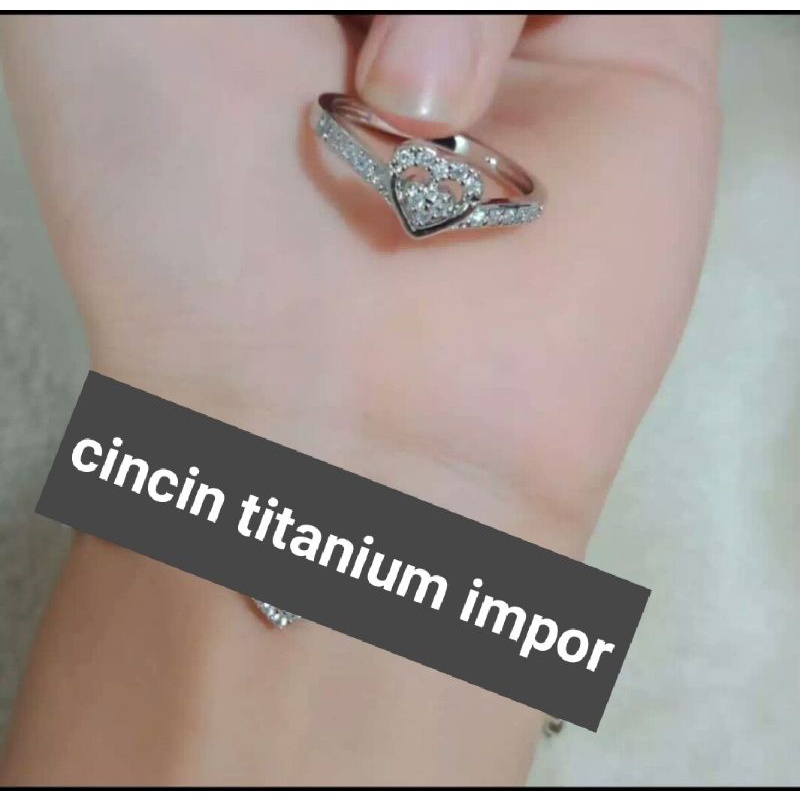 harga promo cincin TITANIUM anti karat berlapis emas CINCIN TUTANIUM ASLI IMPOR DUA PILIHAN WARNA