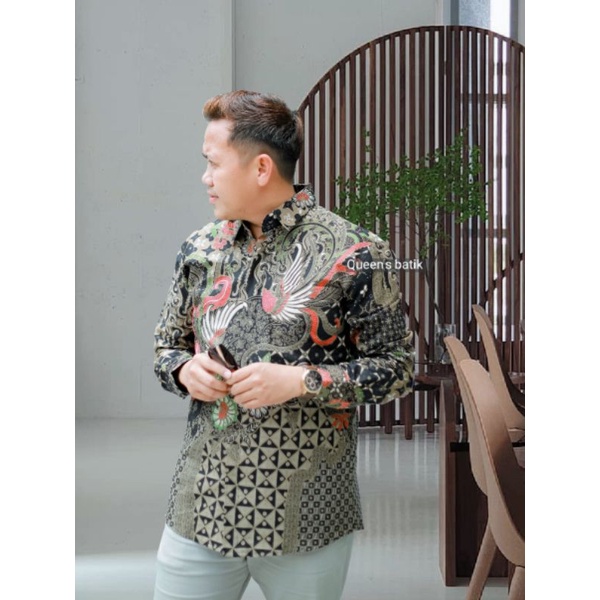 Baju Batik Solo Pria Lengan Panjang Premium Ori Queen's Batik