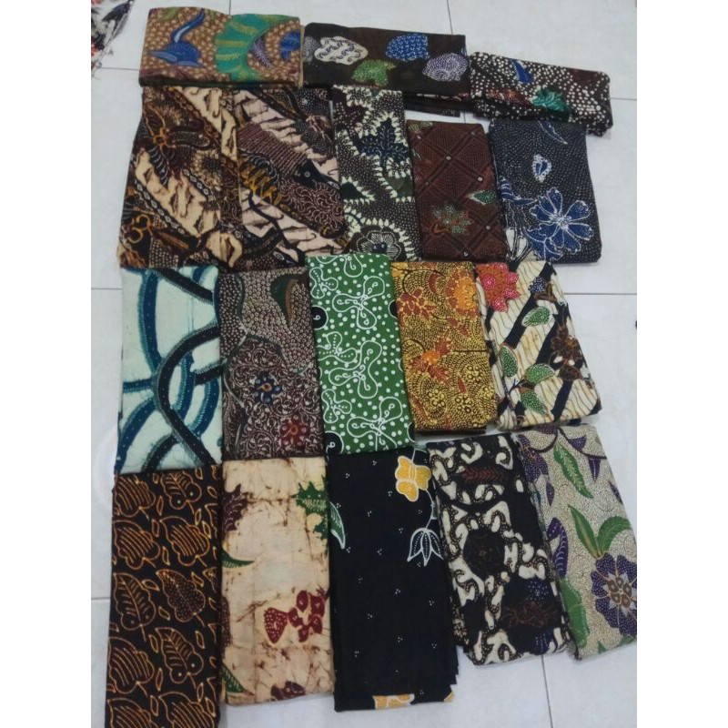 

Batik kain full tulis tangan