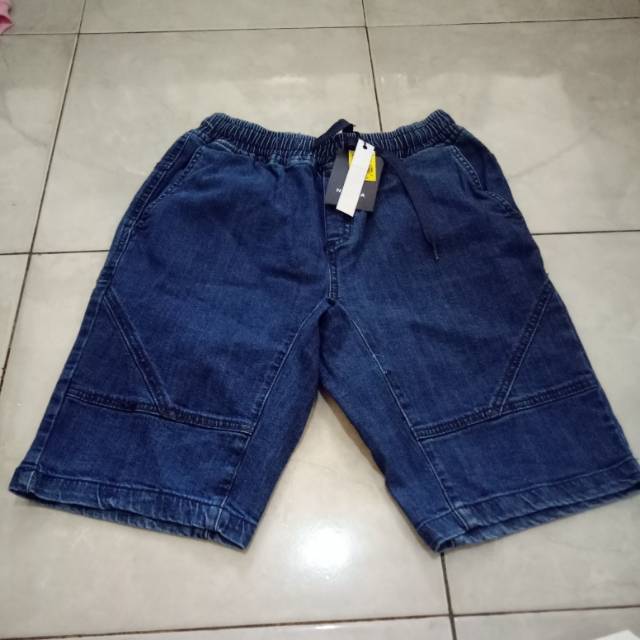 Celana jeans pendek pria nevada