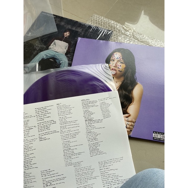 OLIVIA RODRIGO - SOUR PURPLE VINYL (piringan hitam)