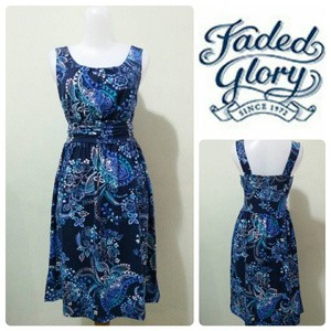 Faded Glory Blue Floral Dress