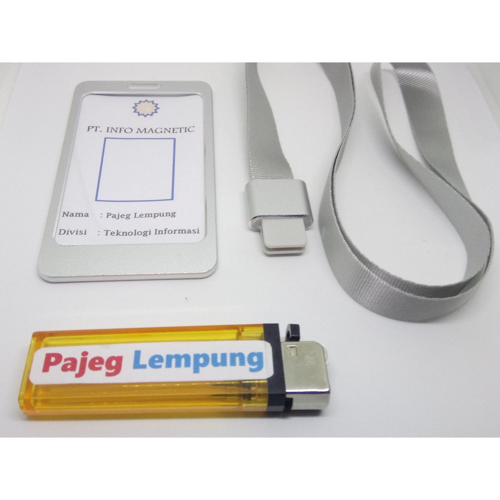 

Tanda Pengenal Name Tag ID Card Alumunium High Grade Dehzi Vertical SILVER
