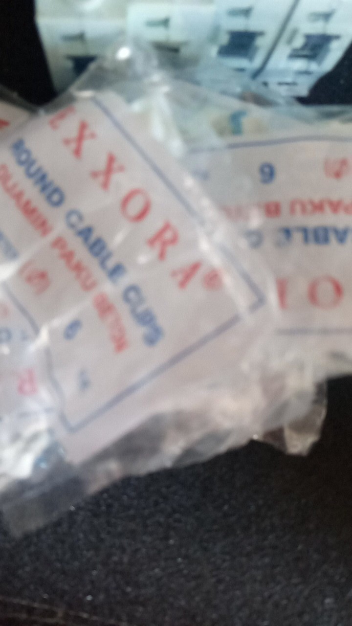 Mitra88sby Klem Kabel Listrik Exxora ( Paku Klem ) Beton