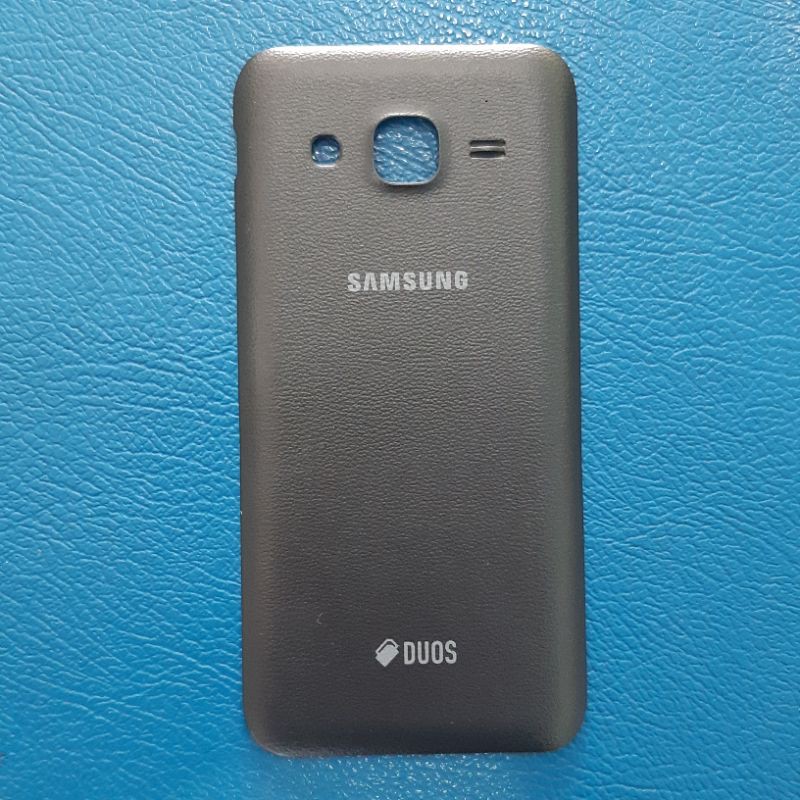 BackDoor Samsung J2 2015 / J200 Original Copotan