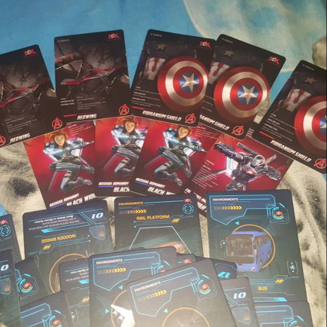 Kartu Marvel 5dx card black widow war machine