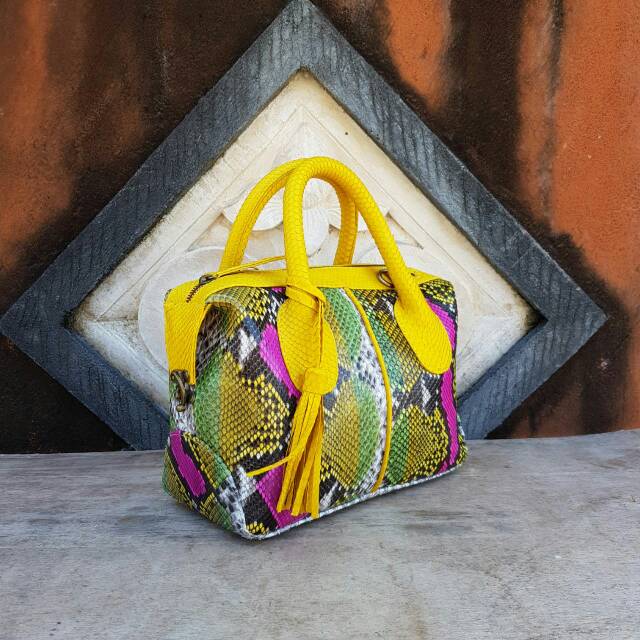 Tas kulit ular Natalie