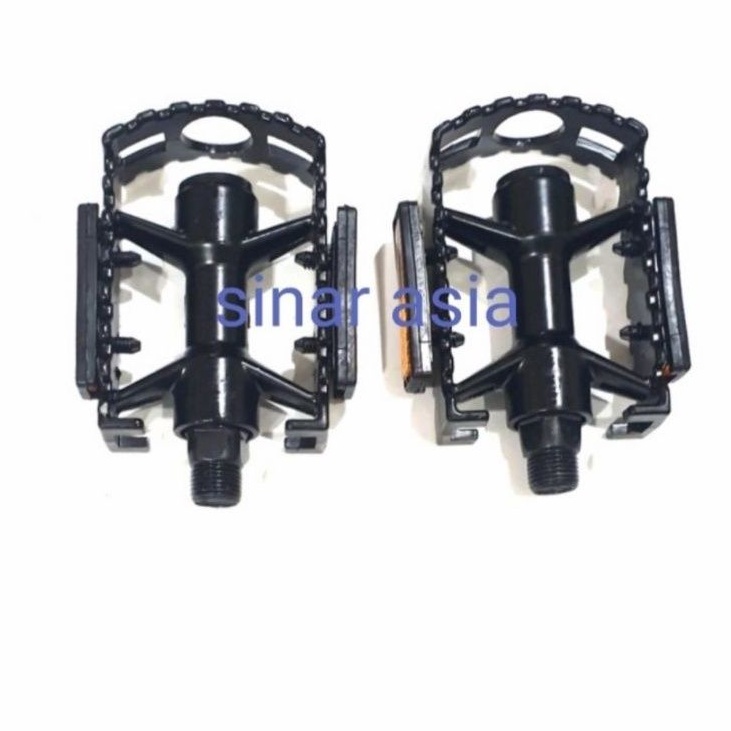 Pedal alloy sepeda  merk United ( as besar, 1set) - sisi pinggir bergelombang