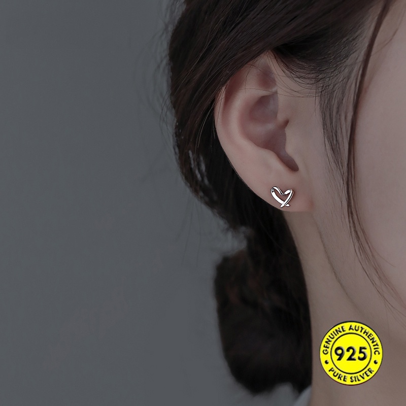 Anting Tusuk Motif Hati Hollow Bahan Sterling Silver 925 Untuk Wanita