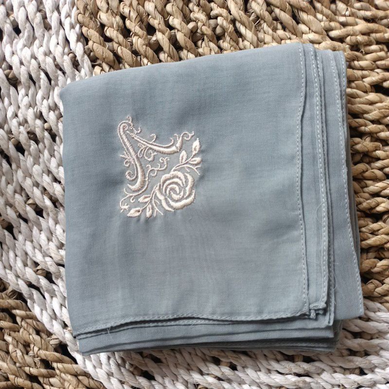 Plain Ayudyahandari-Greyish Blue