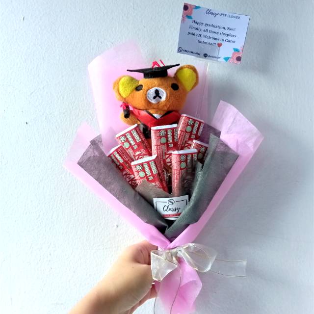 Snack Bouquet Dengan Boneka Wisuda Karakter Bucket Buket Bunga Snack Wisuda Sidang Skripsi Shopee Indonesia