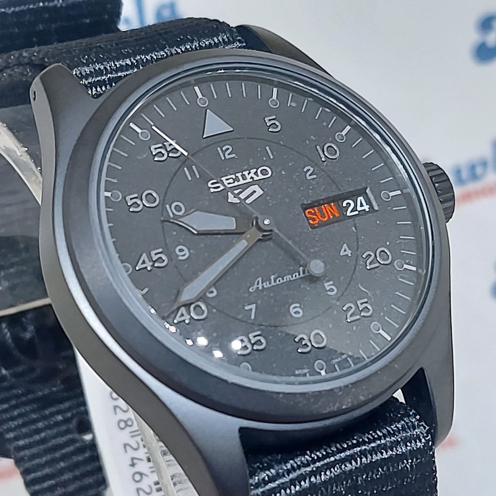 Seiko 5 Sports SRPJ11K1 Stealth Black Nylon - Jam Tangan Pria SRPJ11