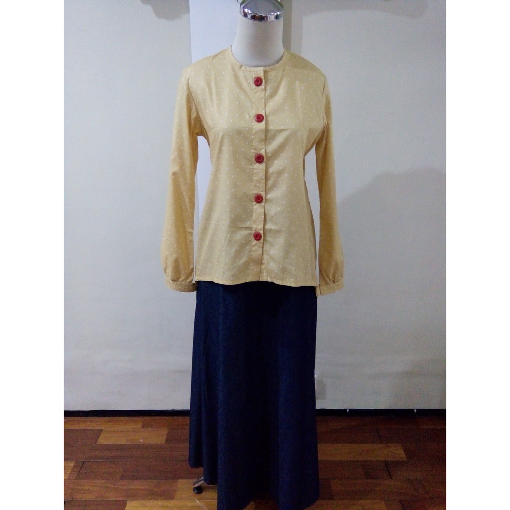 BusanaMuslimWanitaDannis