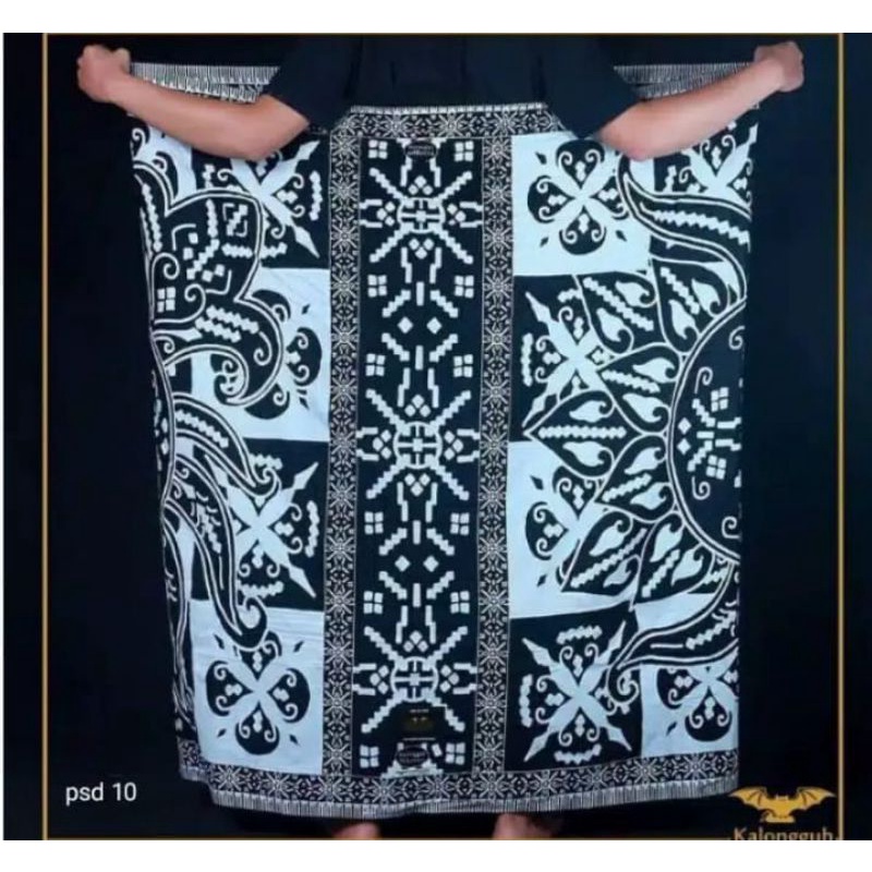 SARUNG KALONGGUH MOTIF HITAM PUTIH PSD.10
