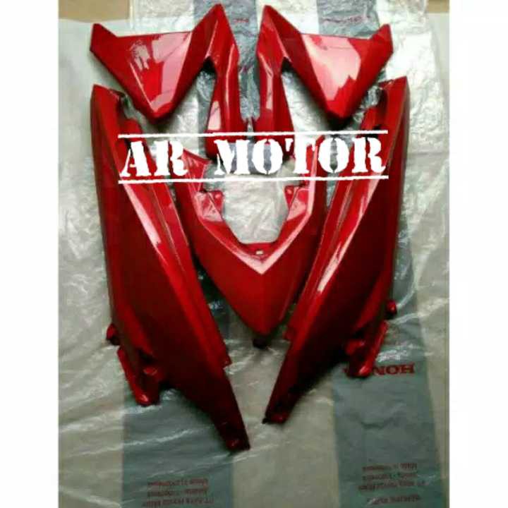FULL BODY HALUS VARIO 125/150 2016-2017 MERAH MAROON