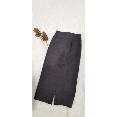 Rok Span | Rok Wanita | Rok Knit | Rajut | Rok Kantor | Rok Pendek Belah Samping
