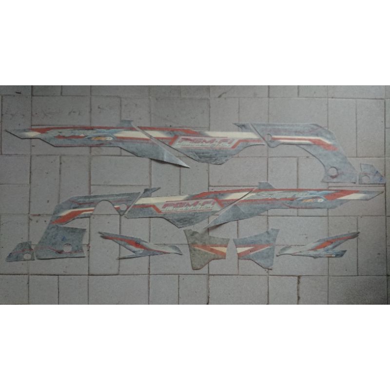 Lis Body-Sticker Bodi-Decal-Striping-Stripping-Stripe Honda Supra X 125 D PGM-FI 2006 Cokelat Orange