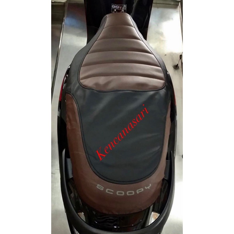Sarung Jok All New Scoopy 2021 / seat cover New Scoopy 2021 Coklat Abu 722A0K2FABLBR 772A0K2FABLGR