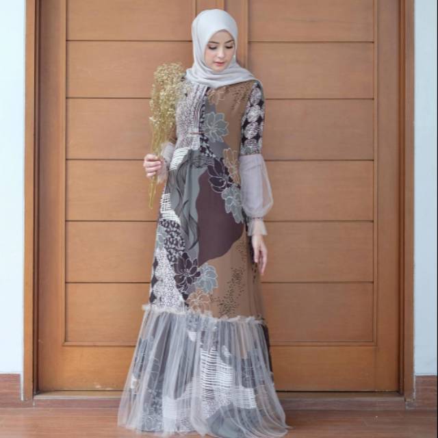 Syahla Dress by Kaleela