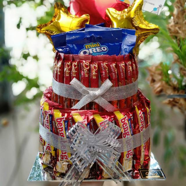 

Kue Ulang Tahun Snack / Snack Cake Jajan / Bouquet Bucket Bunga Snack / Hadiah Ulang Tahun