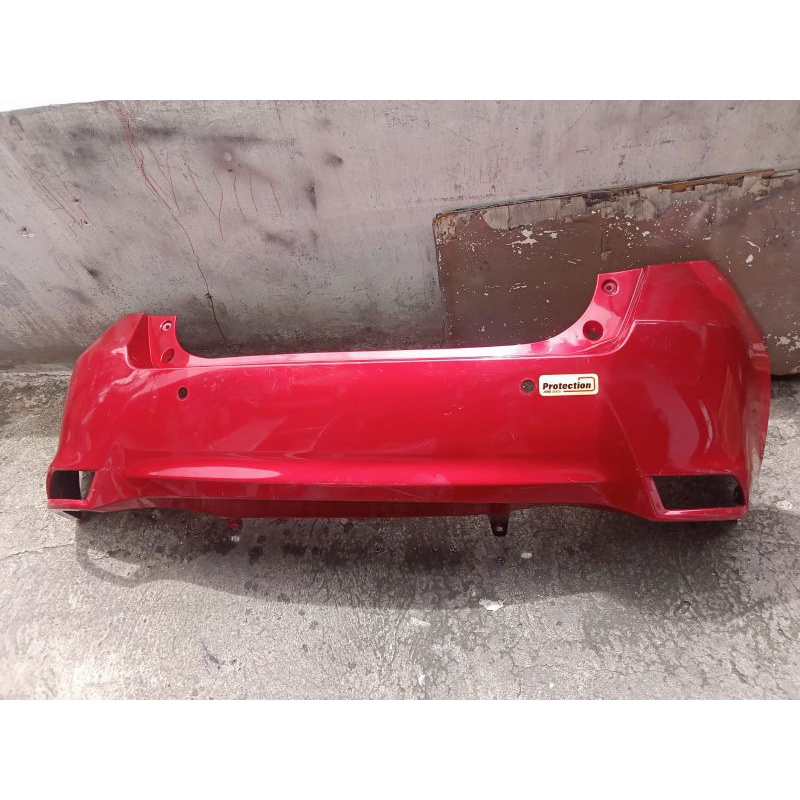 bemper belakang Yaris lele