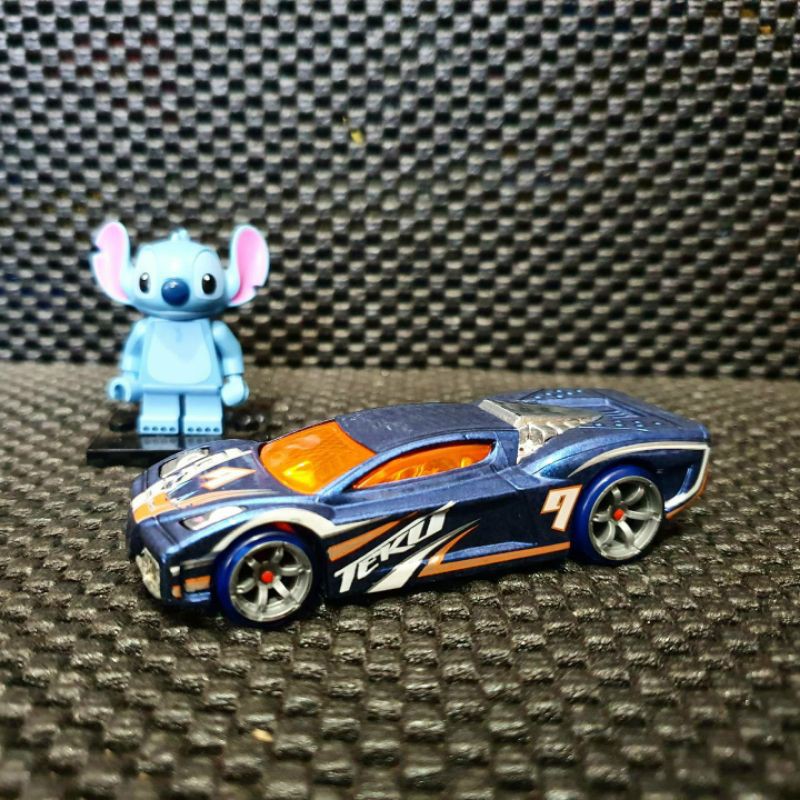 Hot wheels Reverb Teku Acceleracers Acceleracer