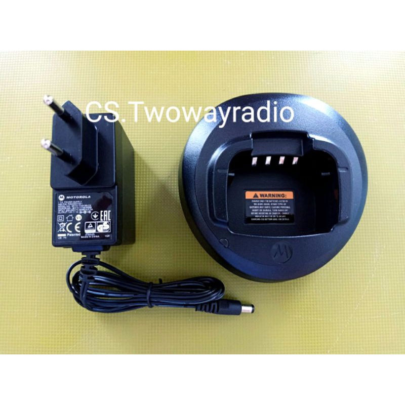 Charger HT CP1660 CP1300 / carjer Motorola CP 1660 CP 1330 / cas adaptor desktop HANDY TALKY