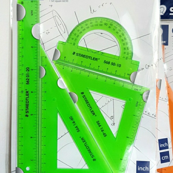 

Bagus Staedler Geometry Set / Penggaris / Busur Gilaa!!!