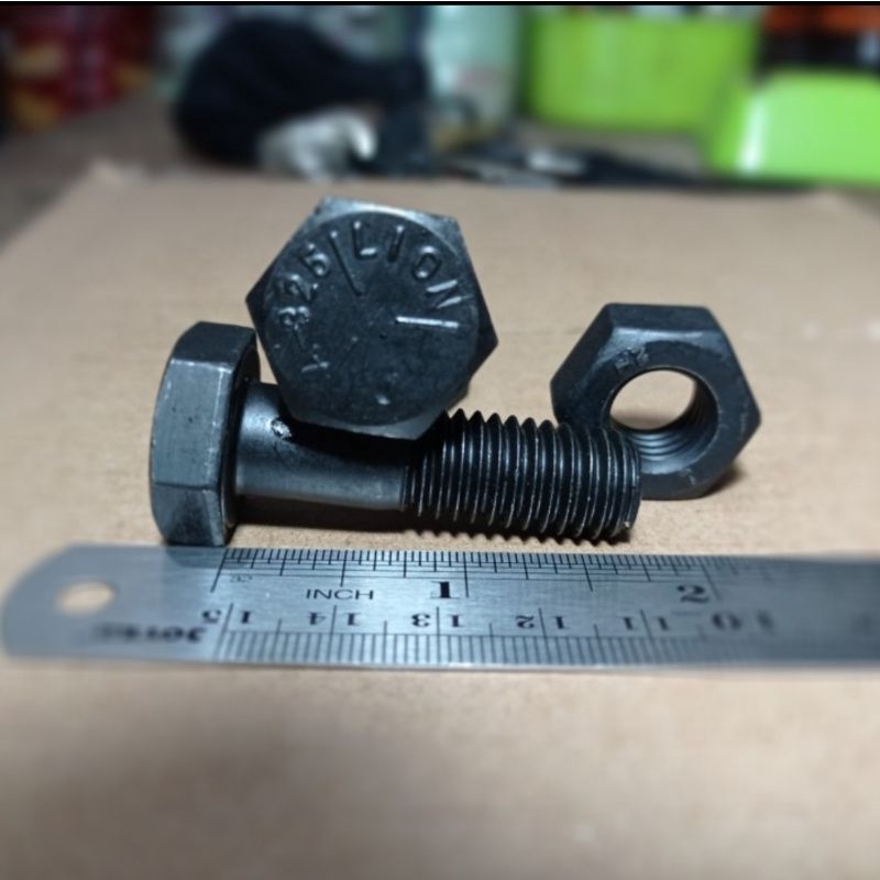 BAUT MUR 1/2 x 1 3/4 INCH A325  / BAUT MUR BAJA A325