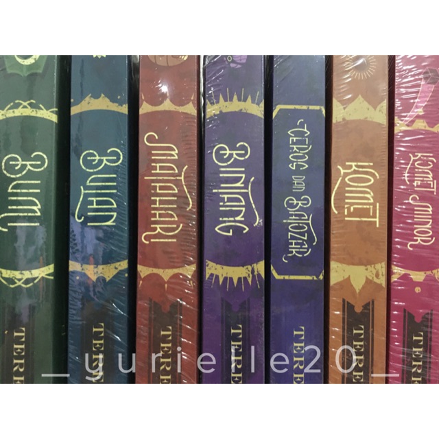 Buku Novel Tere Liye “Bumi” Series