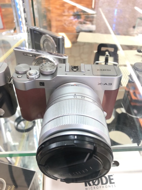 FUJIFILM X-A3 KIT 16-50MM OIS II XA3 MURAH PROMO DISPLAY 24MP LCDFLIP Wifi TOUCHSCREEN FULLHD MANTAP-6