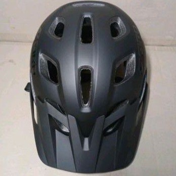 helm MTB Giro fixture